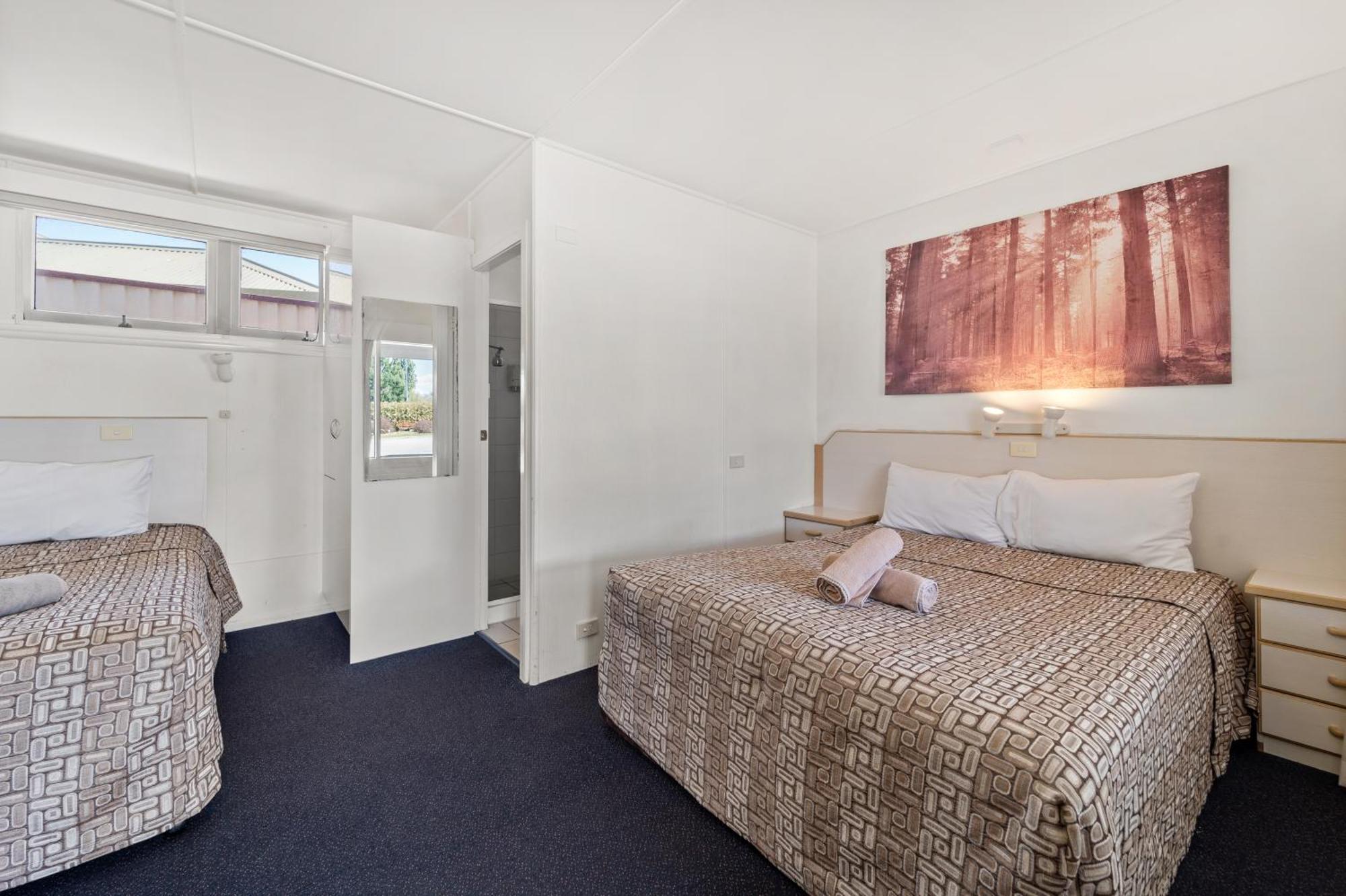 Tally Ho Motor Inn Тентерфилд Экстерьер фото