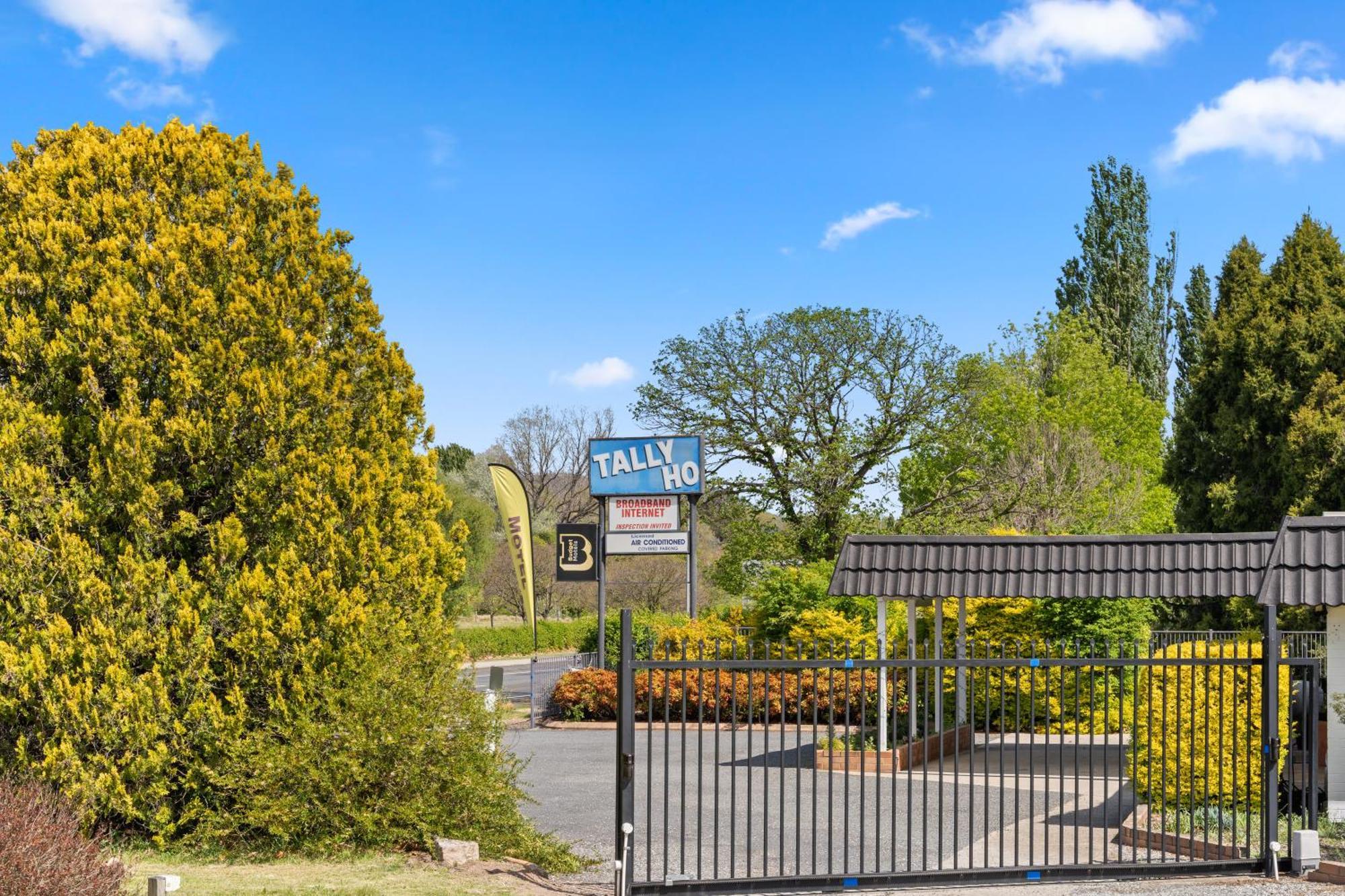 Tally Ho Motor Inn Тентерфилд Экстерьер фото