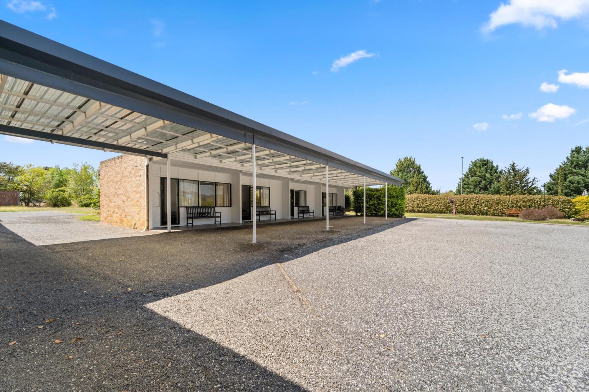 Tally Ho Motor Inn Тентерфилд Экстерьер фото