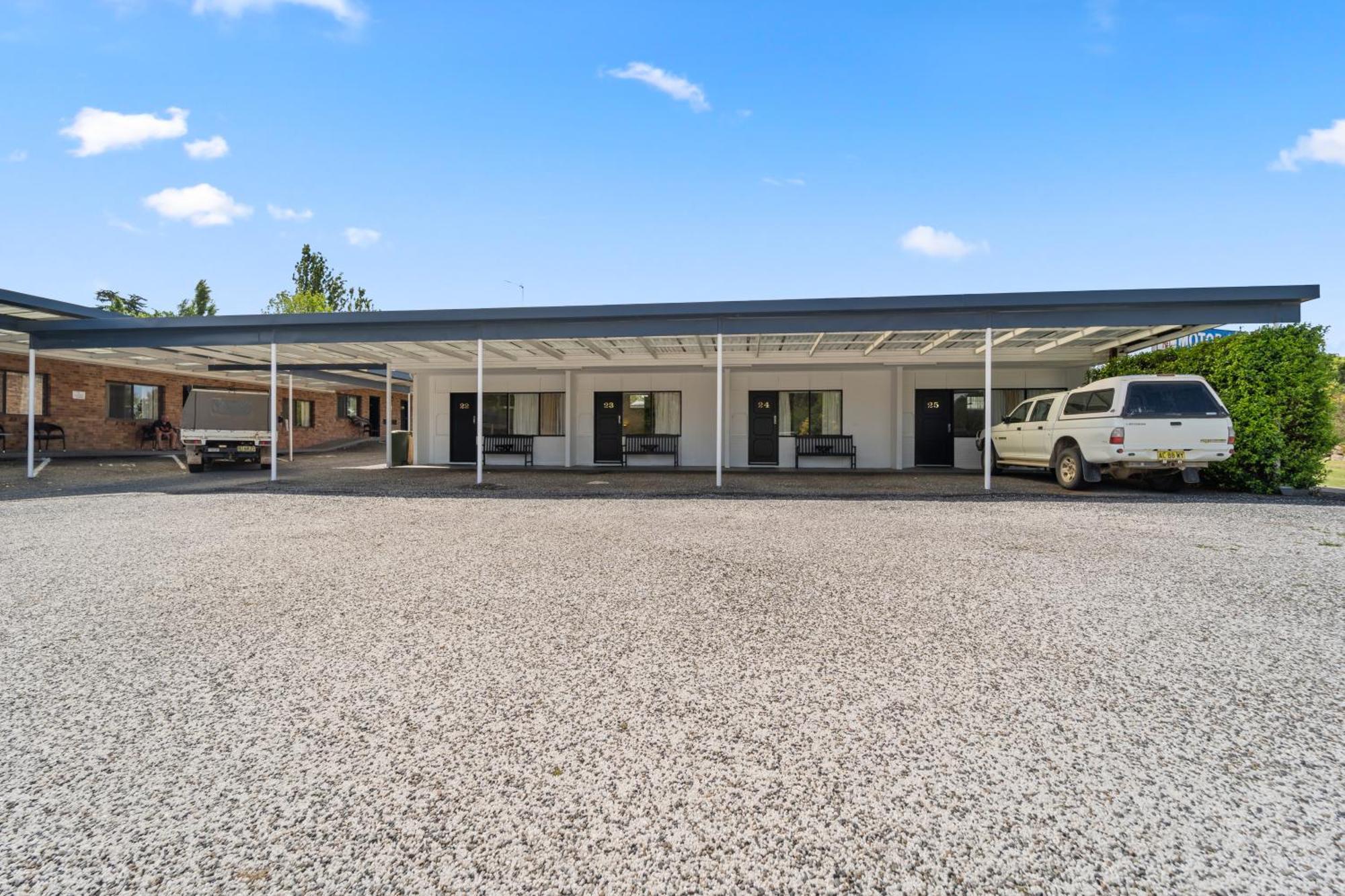 Tally Ho Motor Inn Тентерфилд Экстерьер фото